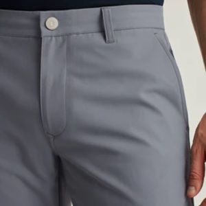 Bonobos. Highland Golf Pants
Classic course style. 32in inseam
